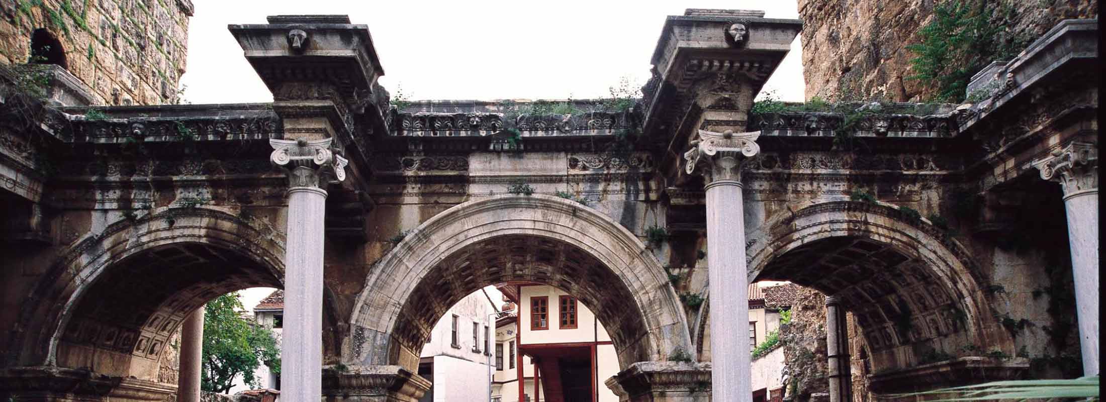 DAILY ANTALYA TOUR KALEICI OLD CITY HADRIAN'S GATE CLOCK TOWER